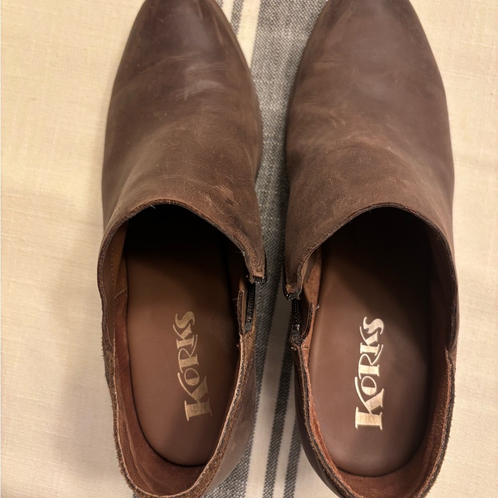 Kork-Ease Women’s Dark Brown Leather Boots